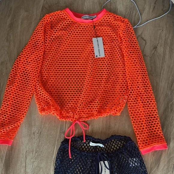 Two piece fun set Xl/L - Picture 4 of 6